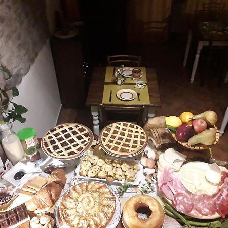 B&B La Casa Di Fuori Porta Gricignano Екстериор снимка